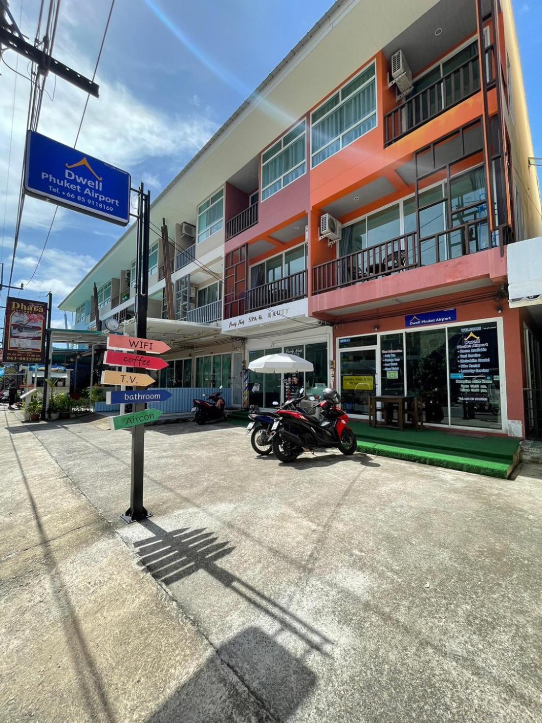 Dwell Phuket Airport Hotel At Naiyang Nai Yang Beach Exterior foto